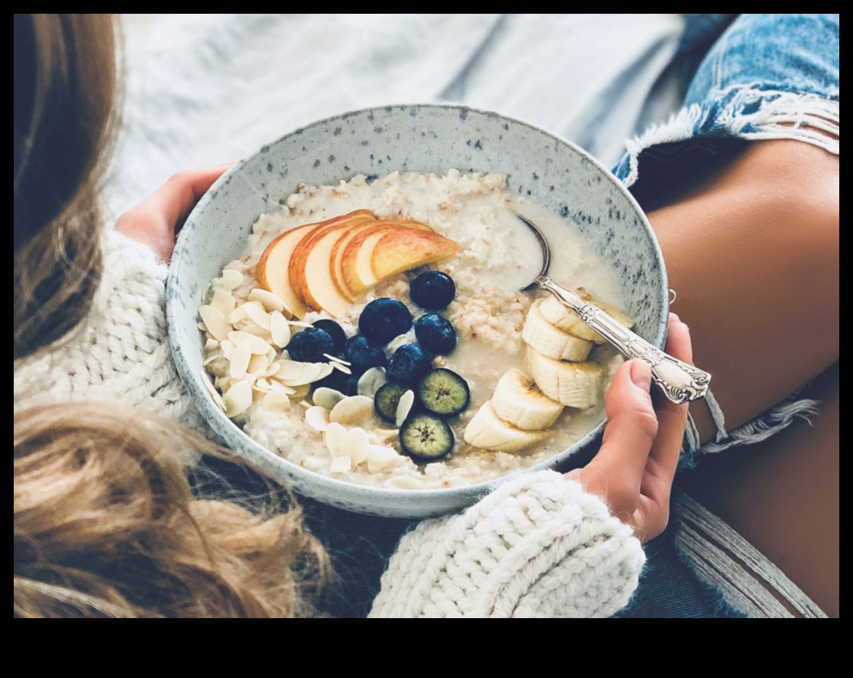 Πότε να φάτε πρωινό Ο απόλυτος οδηγός 4 Πρωινό ή δείπνο: Πότε πρέπει να έχετε το μεγαλύτερο γεύμα σας;