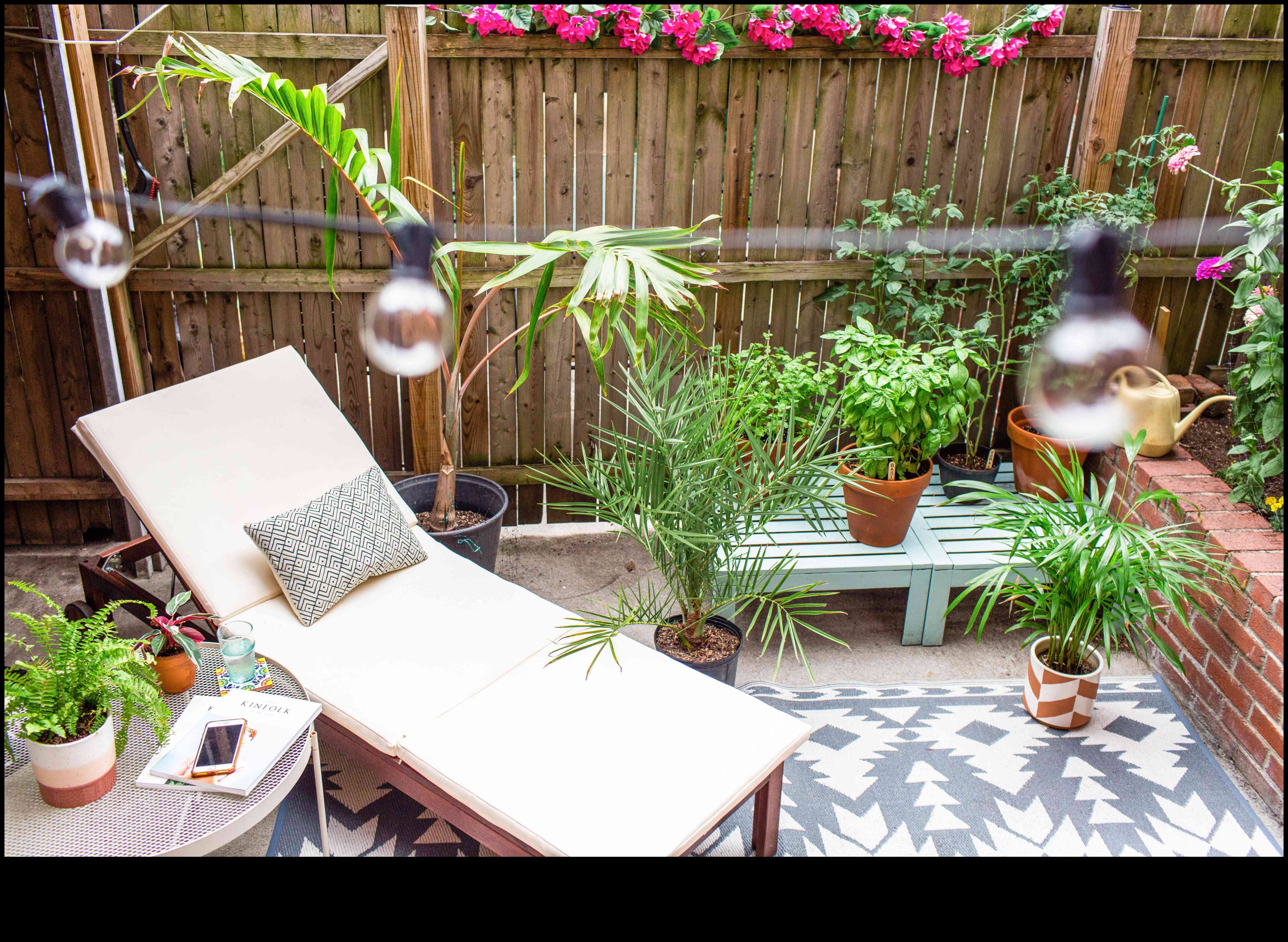 Outdoor Oasis 10 Ιδέες διακόσμησης βεράντας για χαλαρωτικές βραδιές 5 Διακόσμηση εξωτερικής βεράντας για χαλαρωτικές βραδιές