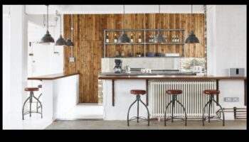 Πώς να δημιουργήσετε ένα κομψό μπαρ στο σπίτι με βιομηχανικές πινελιές