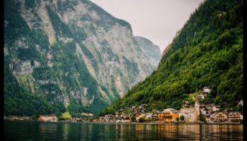 Sweeping Vistas: Πανοραμικές όψεις των συναρπαστικών σκηνών της φύσης