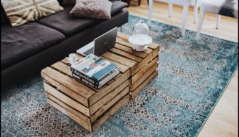 Δημιουργικοί τρόποι χρήσης επίπλων αντίκες στη διακόσμηση σπιτιού